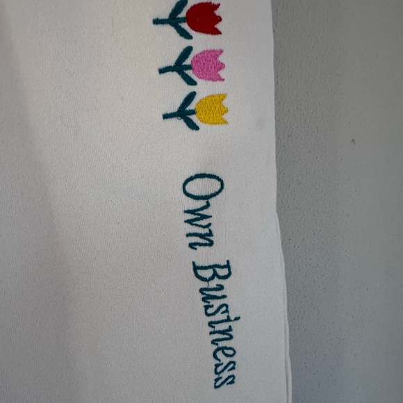 Yellow the Label Minding My Own Business Fleece Pants size Large in Cream/Ivory - Picture 5 of 10